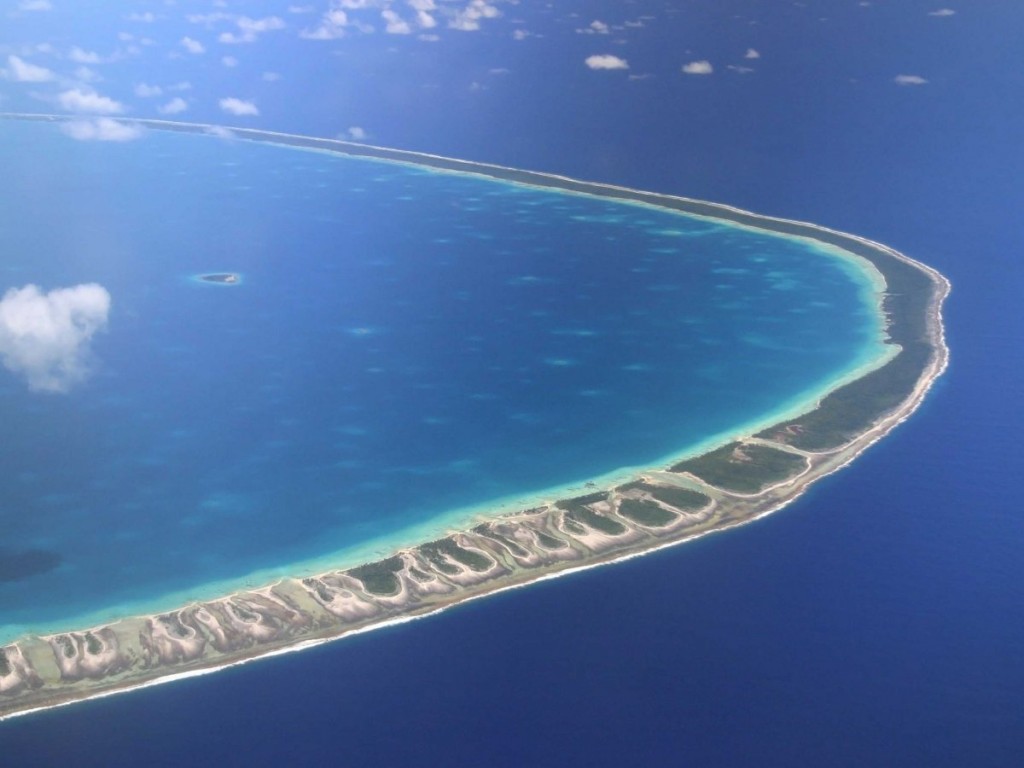 Rangiroa Atoll - TripZilla