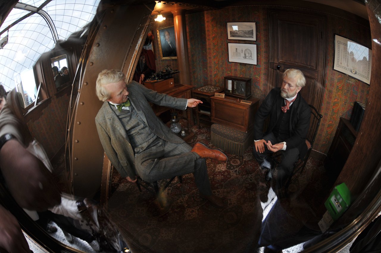 Secret Apartment in the Eiffel Tower